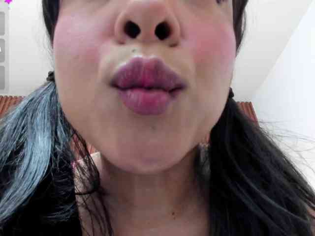 Karina-Towers webcam