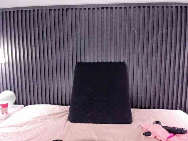 Karina-Towers webcam