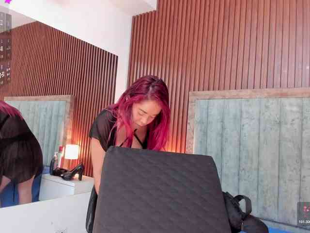 Karina-Towers webcam