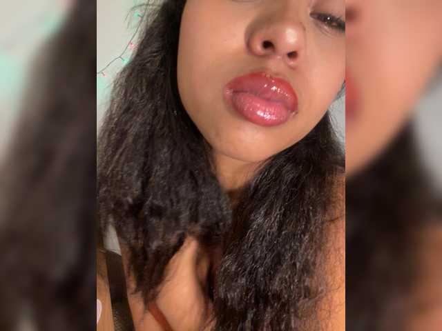 SirenaSweet's BongaCams show and profile