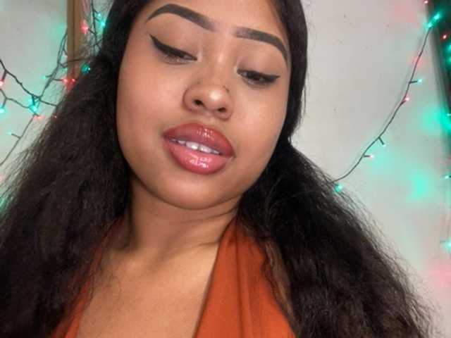 SirenaSweet's BongaCams show and profile