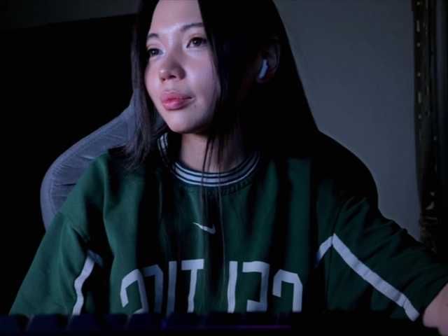konfetkamarmeladkaa live cam on BongaCams
