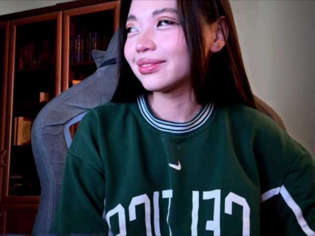 konfetkamarmeladkaa live cam on BongaCams