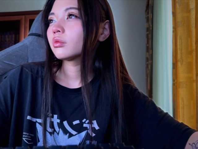 konfetkamarmeladkaa live cam on BongaCams
