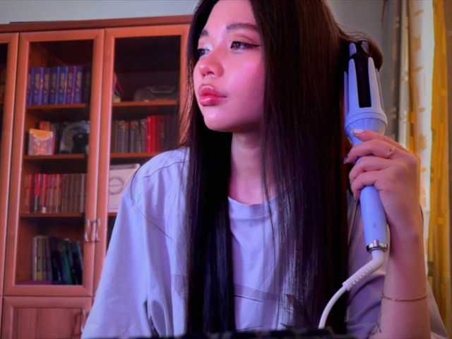 konfetkamarmeladkaa's BongaCams show and profile