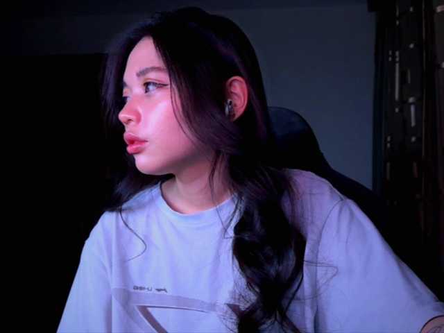 konfetkamarmeladkaa's BongaCams show and profile