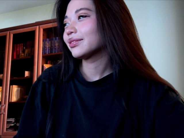 konfetkamarmeladkaa live cam on BongaCams
