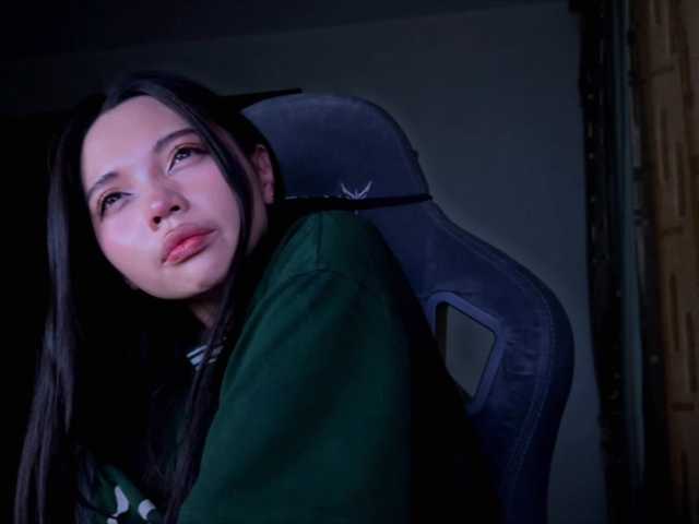 konfetkamarmeladkaa live cam on BongaCams