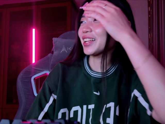 konfetkamarmeladkaa live cam on BongaCams