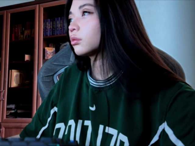 konfetkamarmeladkaa live cam on BongaCams