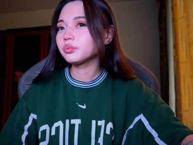 konfetkamarmeladkaa live cam on BongaCams