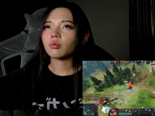konfetkamarmeladkaa live cam on BongaCams