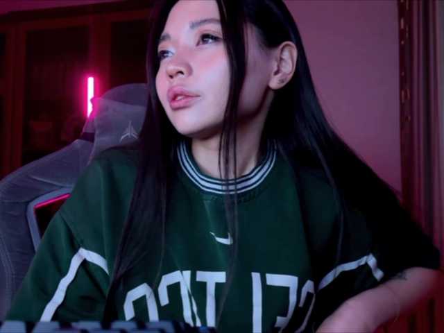 konfetkamarmeladkaa live cam on BongaCams