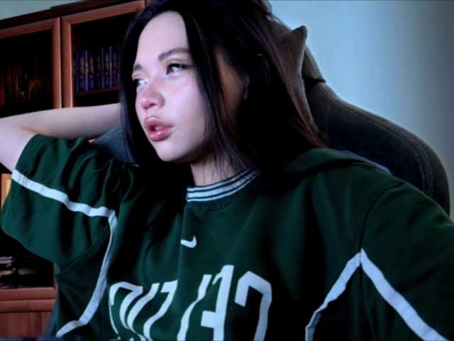 konfetkamarmeladkaa live cam on BongaCams