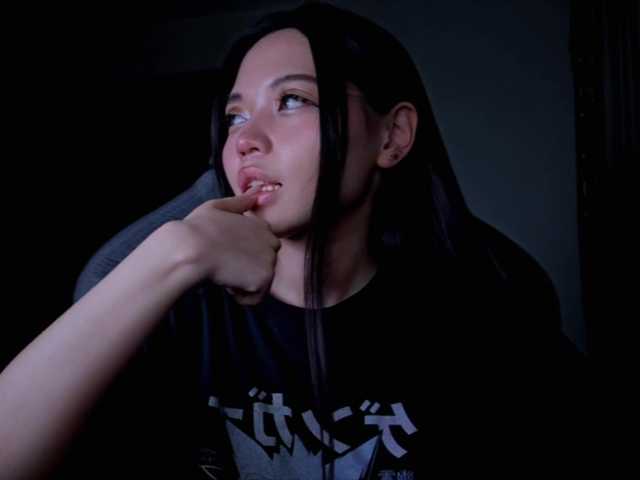 konfetkamarmeladkaa live cam on BongaCams