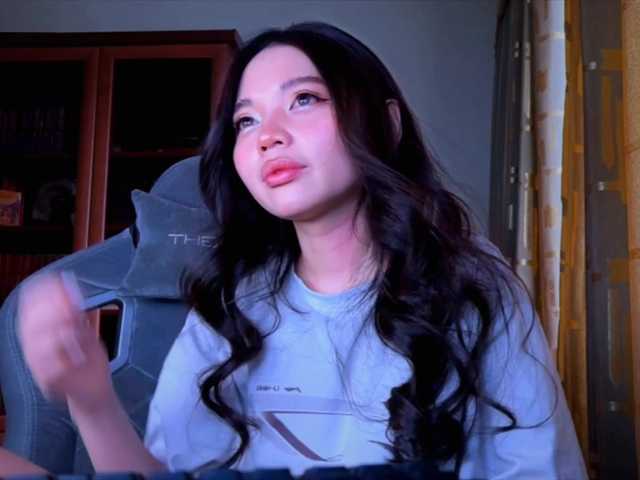 konfetkamarmeladkaa's BongaCams show and profile