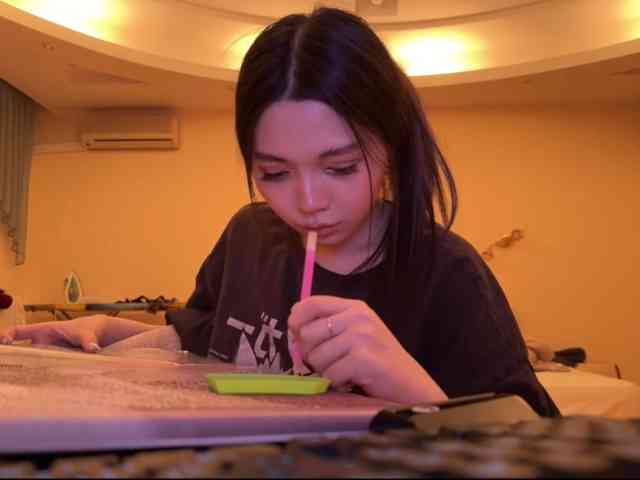 konfetkamarmeladkaa webcam