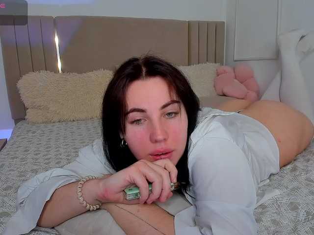 Olivia-ice's BongaCams show and profile