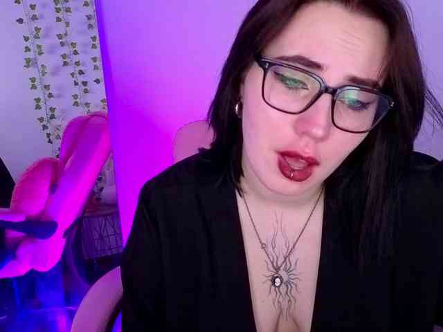 Olivia-ice Live Webcam on BongaCams