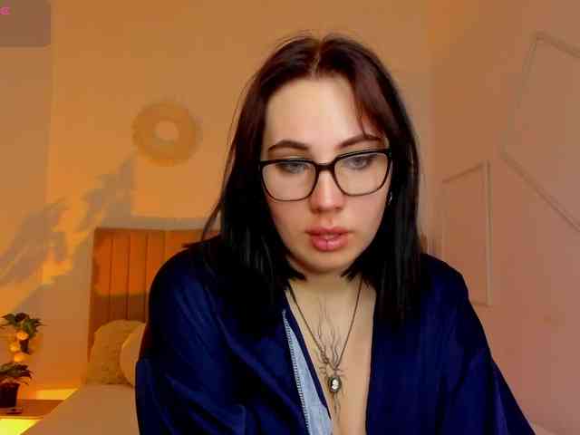 Olivia-ice webcam