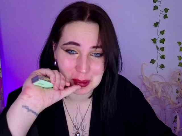 Olivia-ice webcam