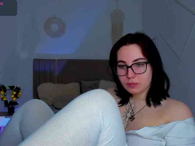 Olivia-ice webcam