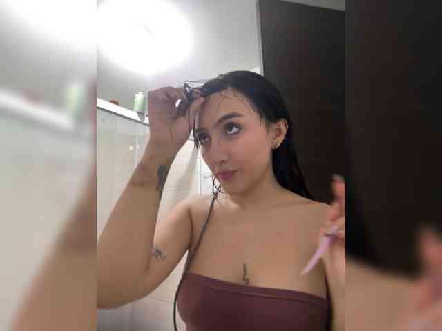 KayLov webcam