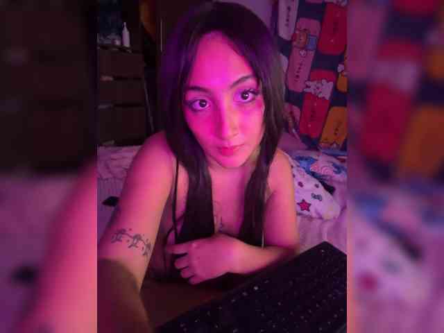 KayLov webcam