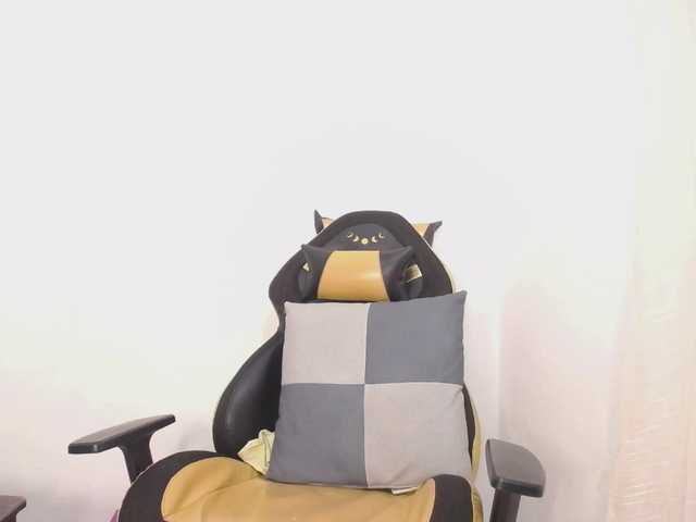 Ada-lovelacee live cam on BongaCams