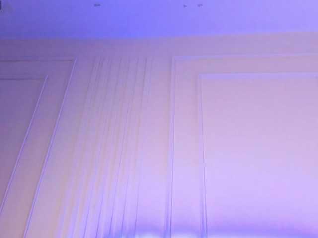 KenndraRose live cam preview