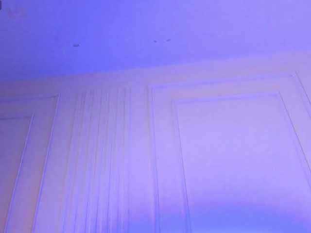 KenndraRose live cam preview