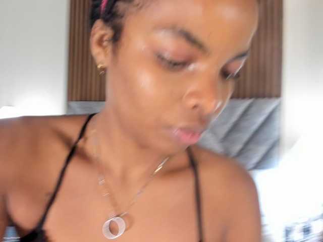 KenndraRose live cam on BongaCams