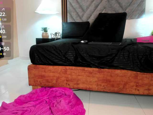 KenndraRose live cam on BongaCams