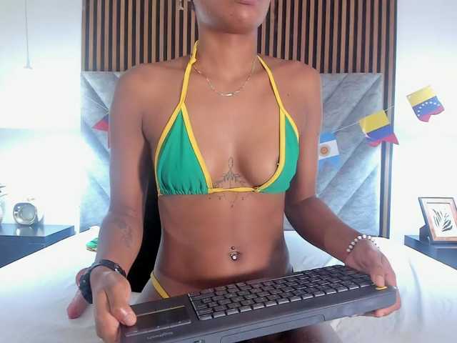 KenndraRose live cam on BongaCams
