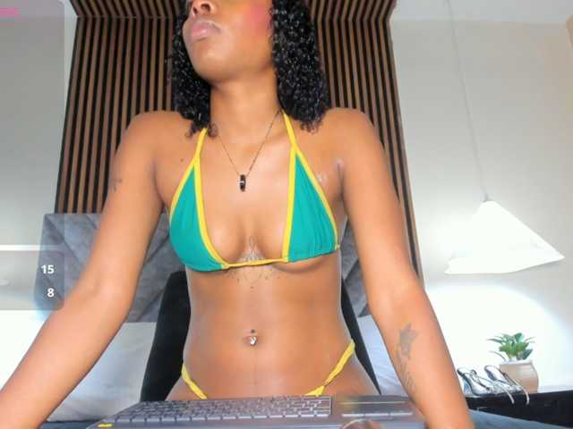 KenndraRose live cam on BongaCams