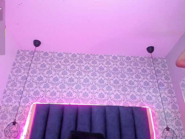 KenndraRose live webcam show