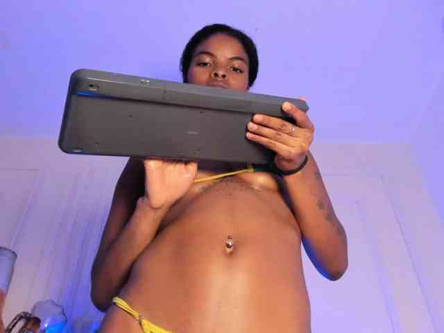 KenndraRose webcam
