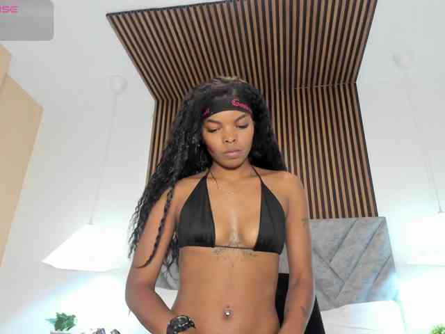 Kenndrarose's cam show statistics and live stream