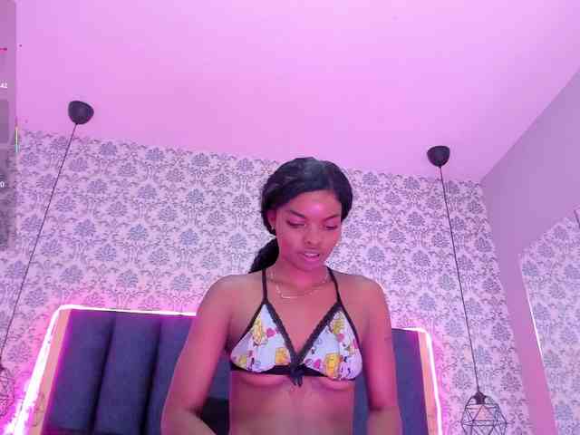 KenndraRose webcam