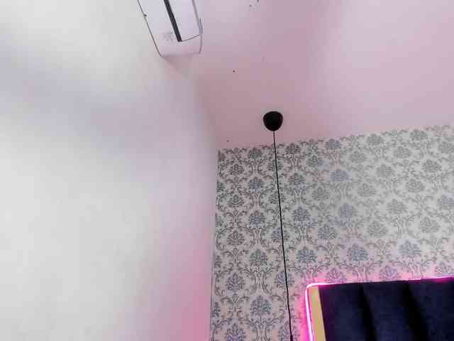 KenndraRose webcam