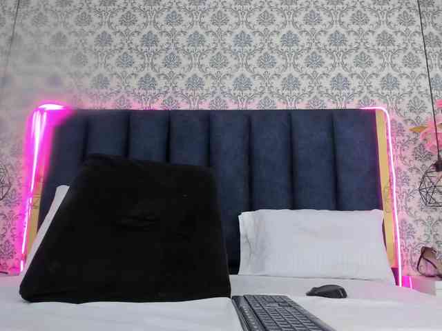 KenndraRose webcam