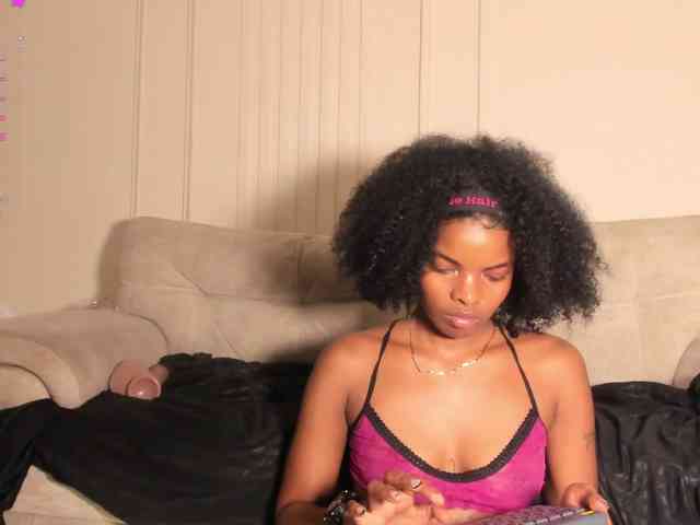 KenndraRose webcam