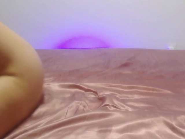 hotgirls2 live cam on BongaCams
