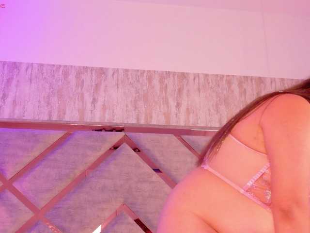 HannahPrada live cam on BongaCams