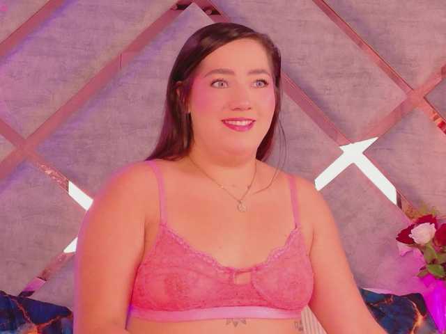 HannahPrada live cam on BongaCams
