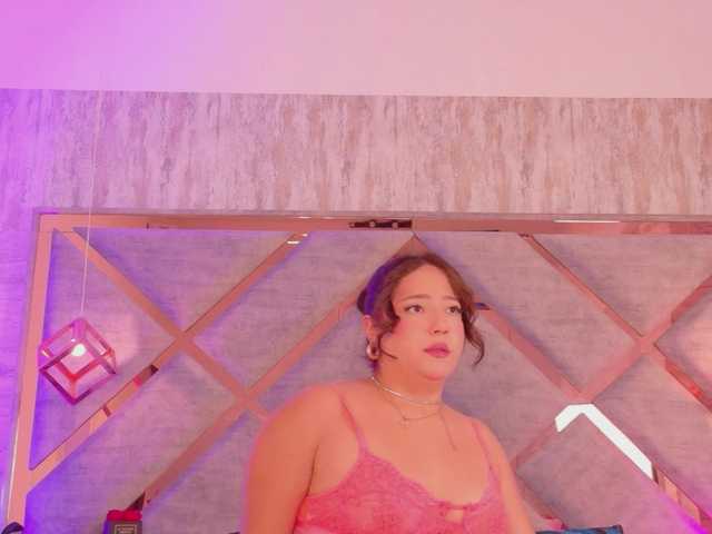 HannahPrada live cam on BongaCams