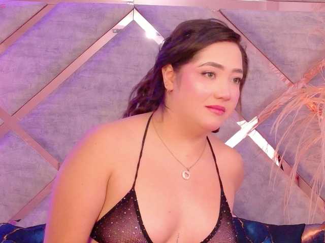HannahPrada live cam on BongaCams