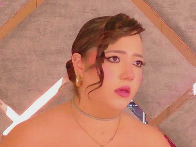 HannahPrada live webcam show