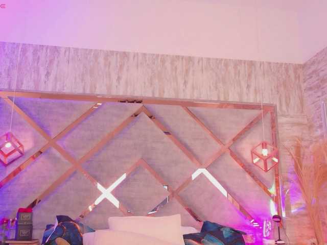HannahPrada live cam on BongaCams