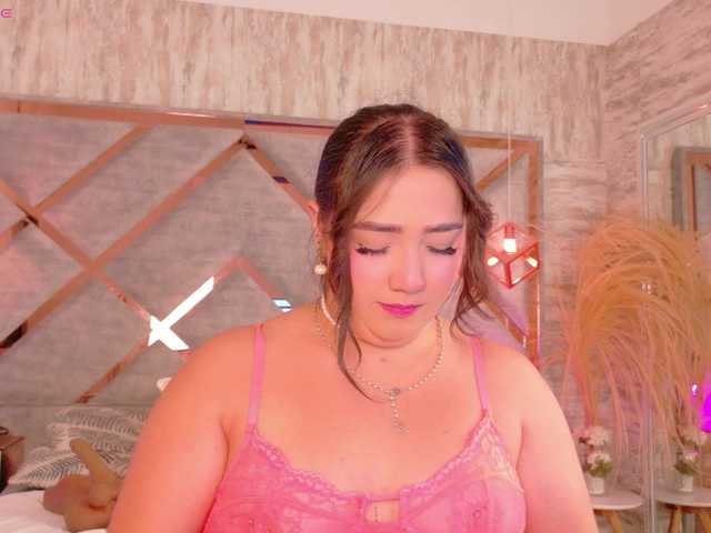 HannahPrada live cam on BongaCams